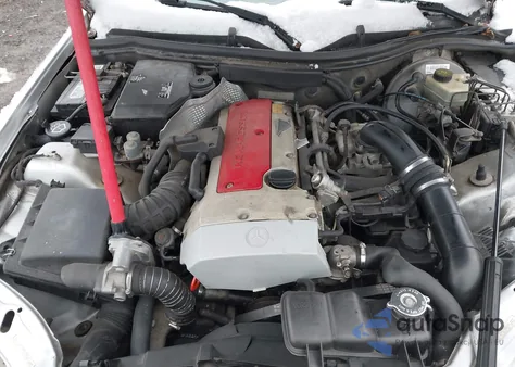 2000 Mercedes-Benz Slk 230 Kompressor из США, поврежденный, VIN WDBKK47F1YF160173